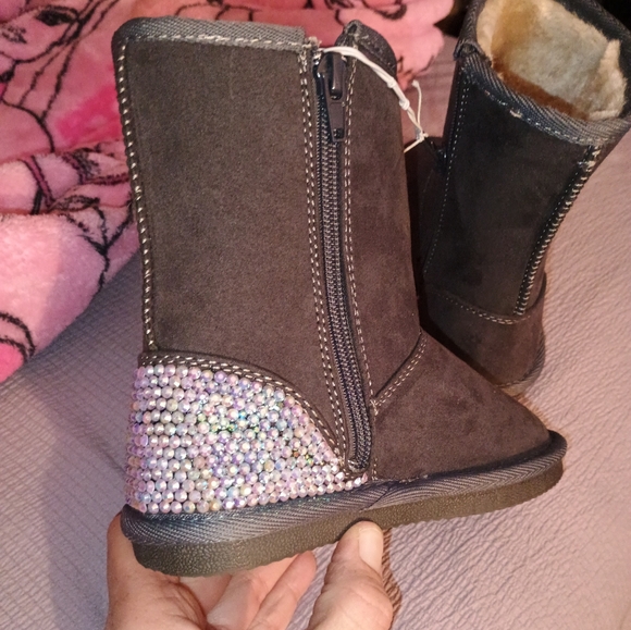 Fuzzy Bling Boots With Rhinestones - Picture 6 of 8